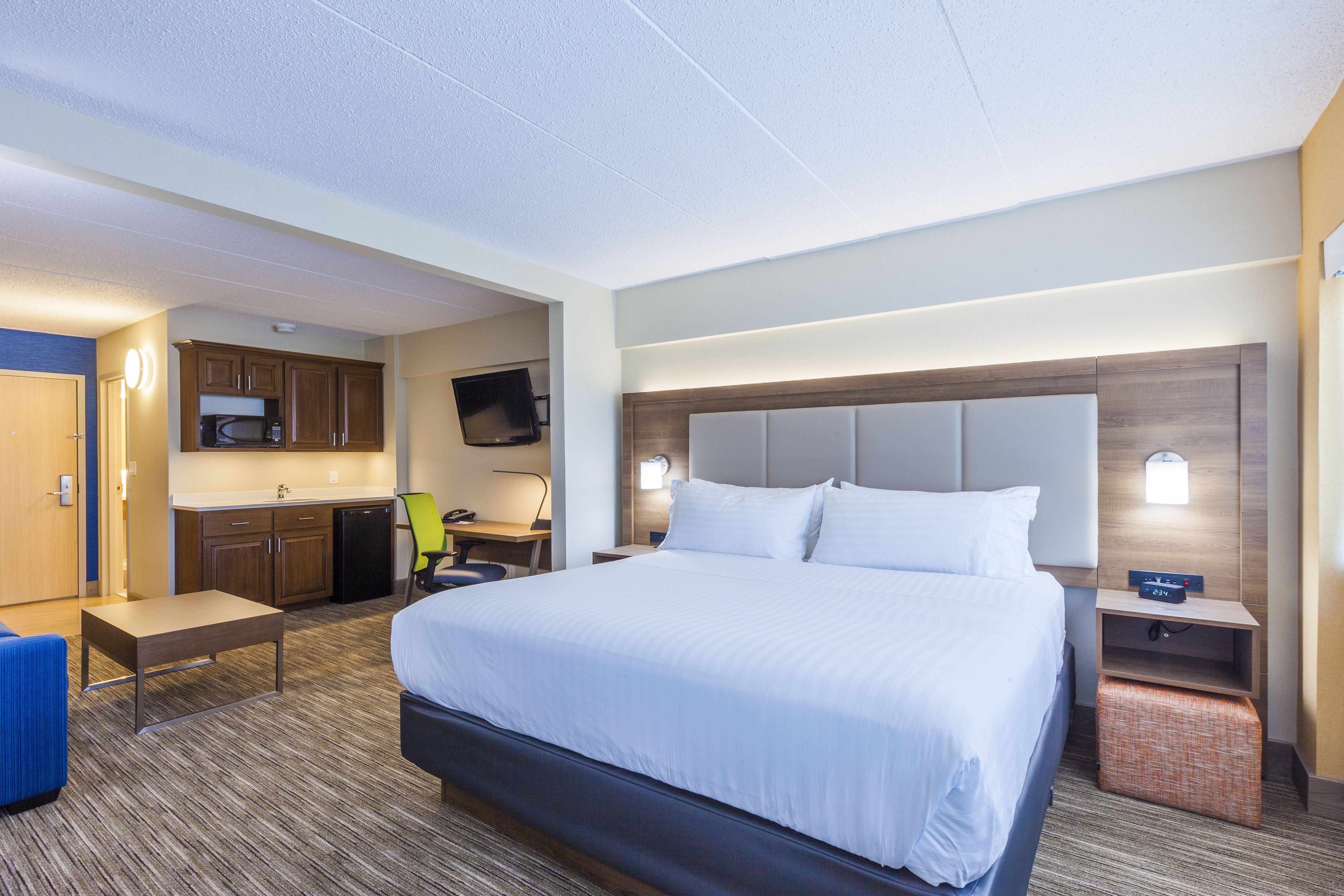 Holiday Inn Express Hotel & Suites Saint John Harbour Side By Ihg Exterior photo