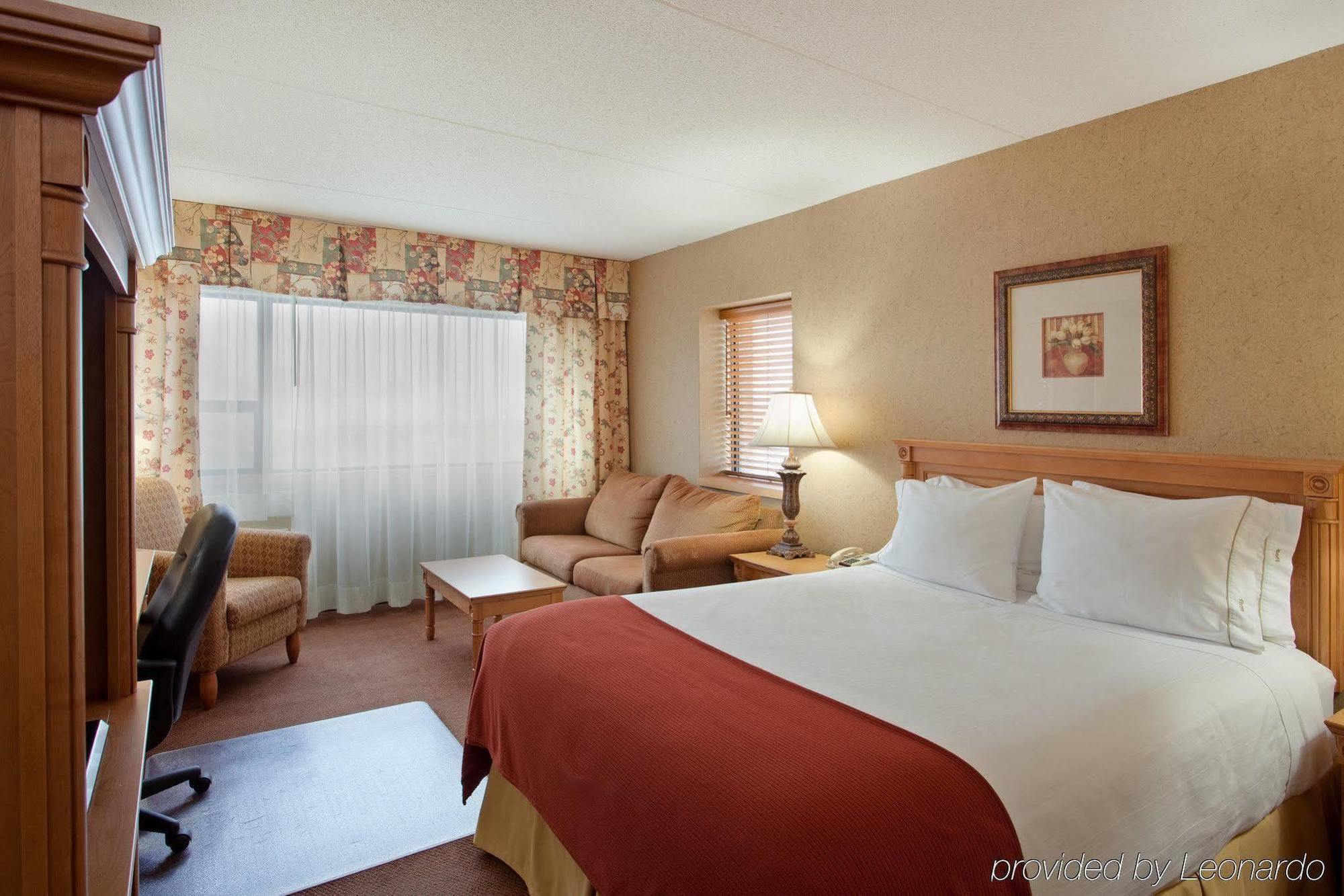 Holiday Inn Express Hotel & Suites Saint John Harbour Side By Ihg Exterior photo